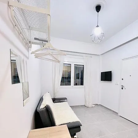Pensjonat Sky With Great Location Wonderful Acropolis View In Neos Kosmos *